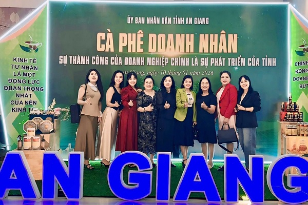 mo hinh ca phe doanh nhan doi thoai ket noi doanh nghiep dau nam