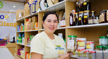 Chị Phan Kim Loan từ cán bộ Hội Nông dân Kiên Giang đến “bà đỡ” đặc sản, sản phẩm OCOP vùng miền